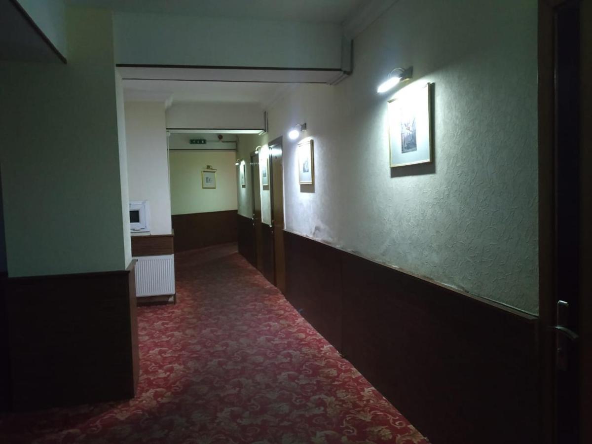 Gallery Hotel Baku Exteriör bild